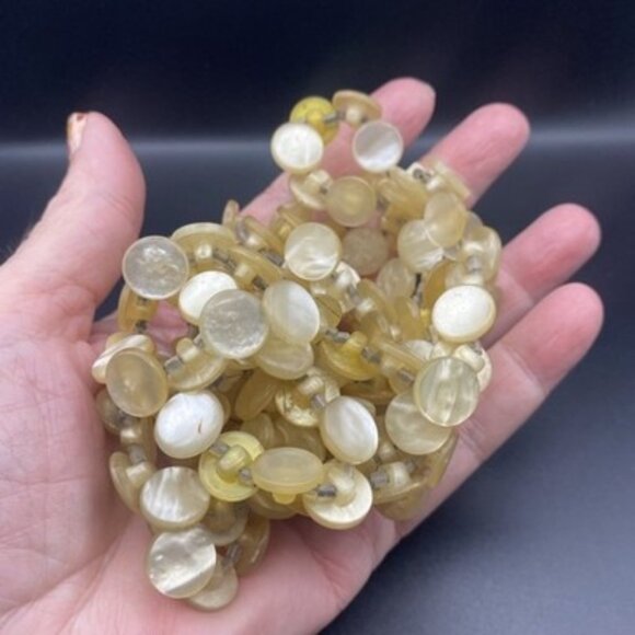 Vtg 54" Mother of Pearl 11 mm Button Necklace Natural Handmade Boho Folk Art - Picture 6 of 6